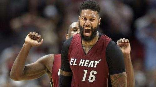 约翰逊爆料欧洲球员视频,欧洲球员私密视频引发足球圈地震