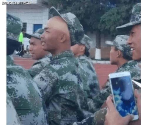 教官皮肤爆料视频最新,神秘新装亮相，揭秘游戏最新动态